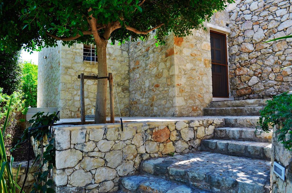 Gerani Private Villa ภายนอก รูปภาพ