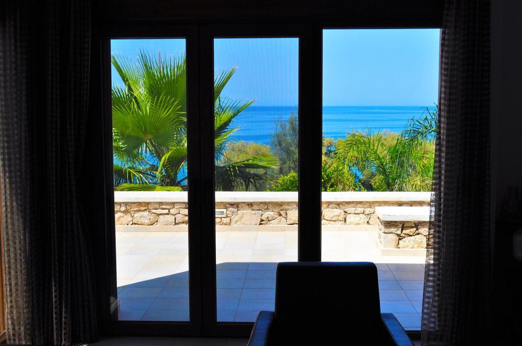 Gerani Private Villa ภายนอก รูปภาพ