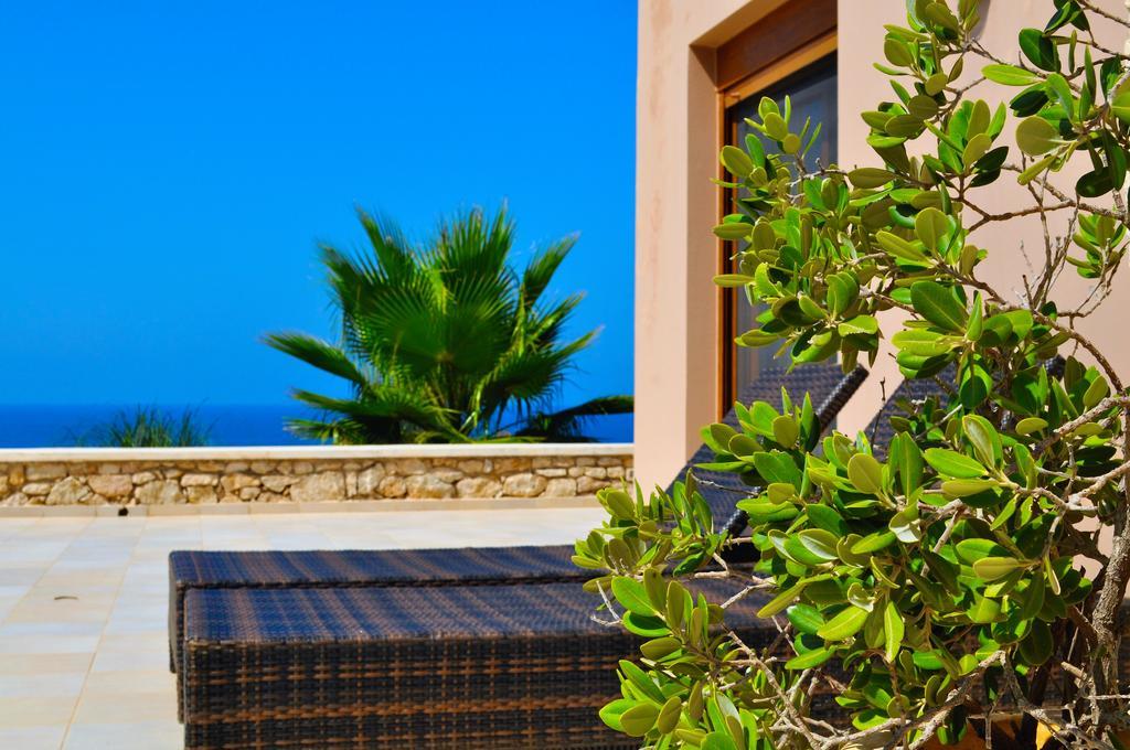 Gerani Private Villa ภายนอก รูปภาพ